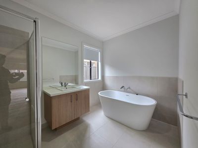 129 Craycroft Road, Truganina