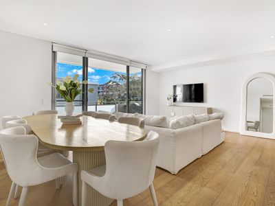 38 / 54A Blackwall Point Road, Chiswick