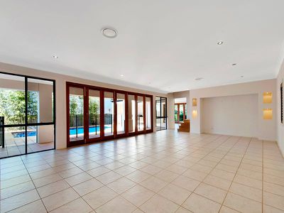 50 Great Southern Drive, Robina