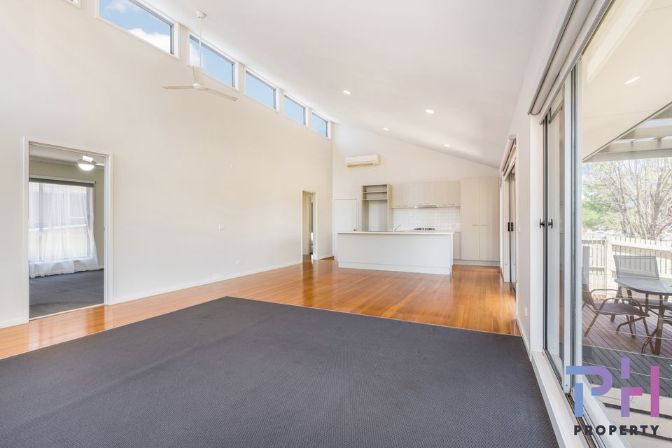 1 / 64 Murphy Street, Kennington