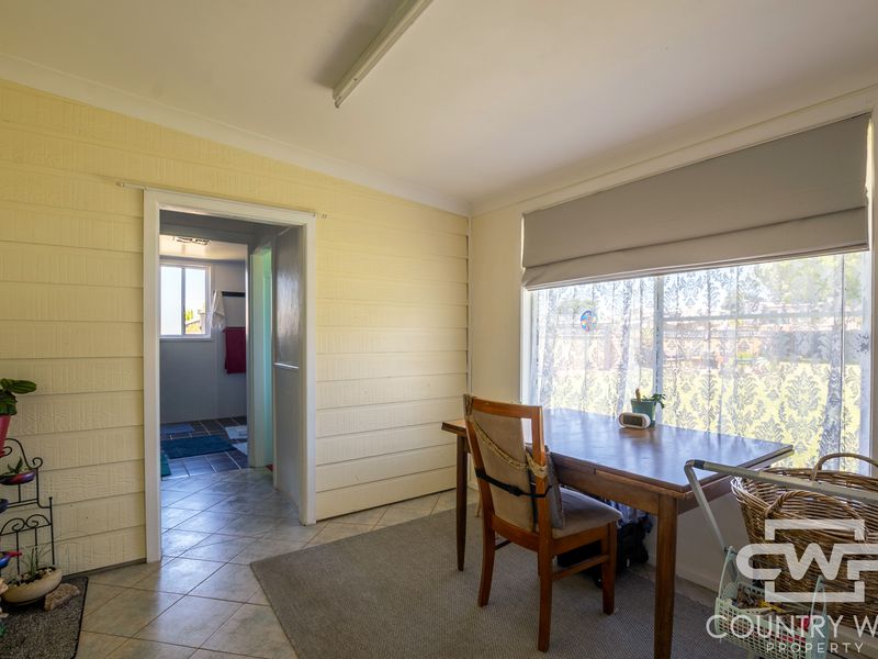 208 Sandon Street, South Guyra