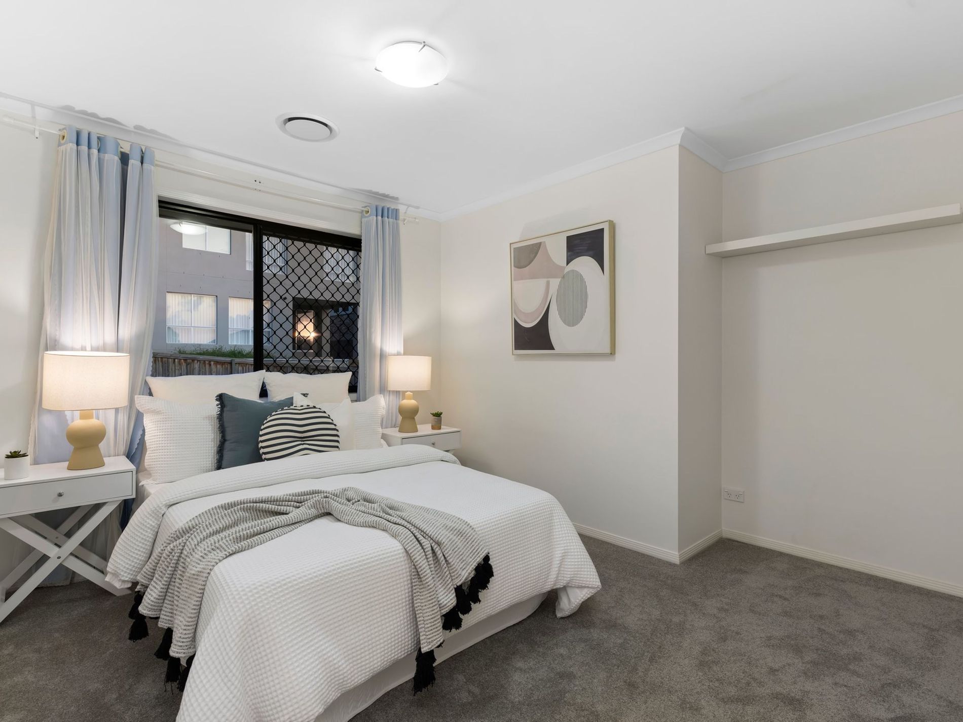 6 Lachlan Drive, Wakerley