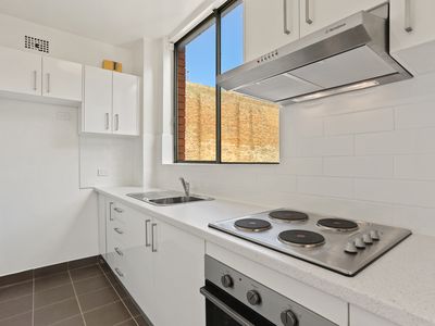 8 / 34 Ross Street, Forest Lodge