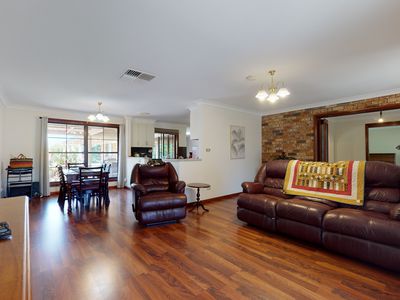 67 Murrayfield Drive, Dubbo