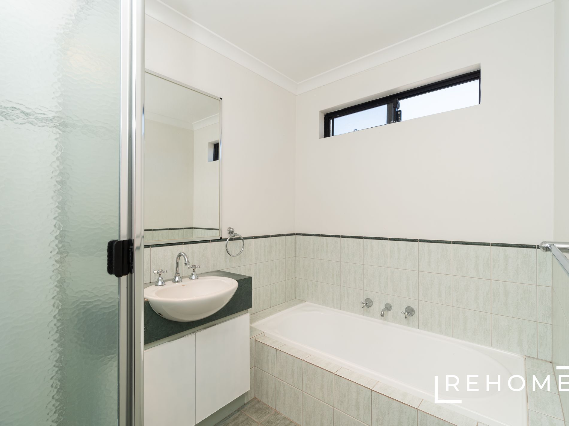 15 THURLOE WAY, Canning Vale