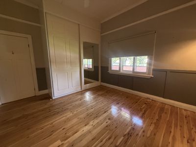 32  William Street, Forbes