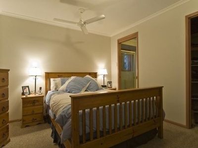7 Meandersea Crt, Mountain Creek