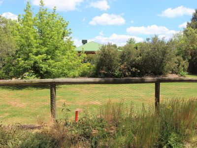 10 Links Road, Mansfield