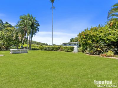 94 Howes Road, Farnborough