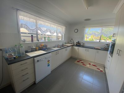 637 Boat Harbour Drive, Urangan