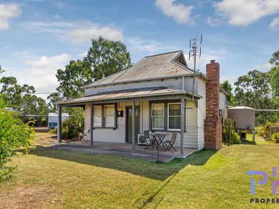 5 Park Street, Bridgewater On Loddon