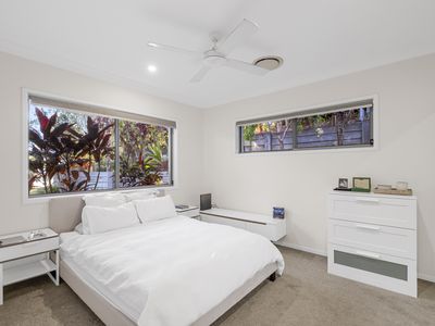 9 Apple Gum Place, Palmview