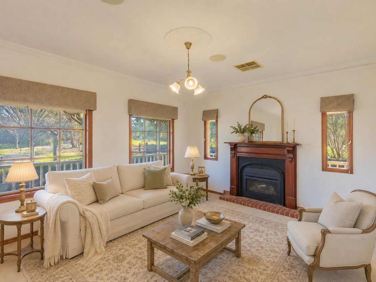 10 Alice Court, Officer