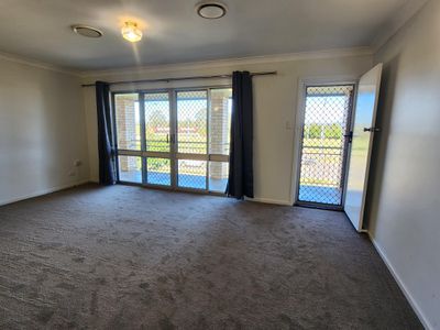 58 River Road, Gympie