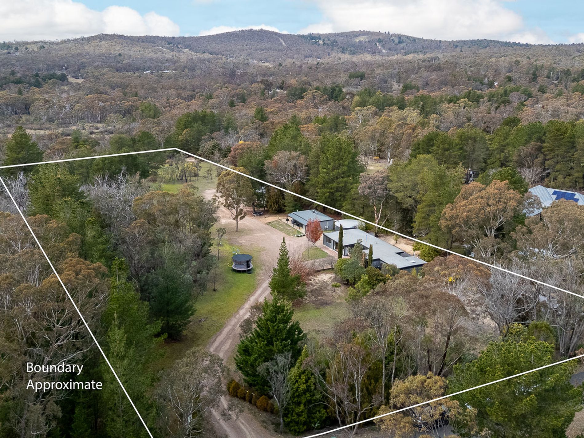 11 Cooper Road, Wamboin