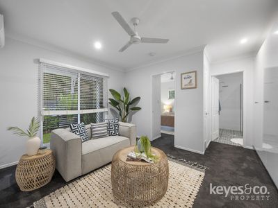 1 Rivergreen Circuit, Douglas