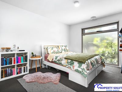 17 / 12 Close Avenue, Dandenong