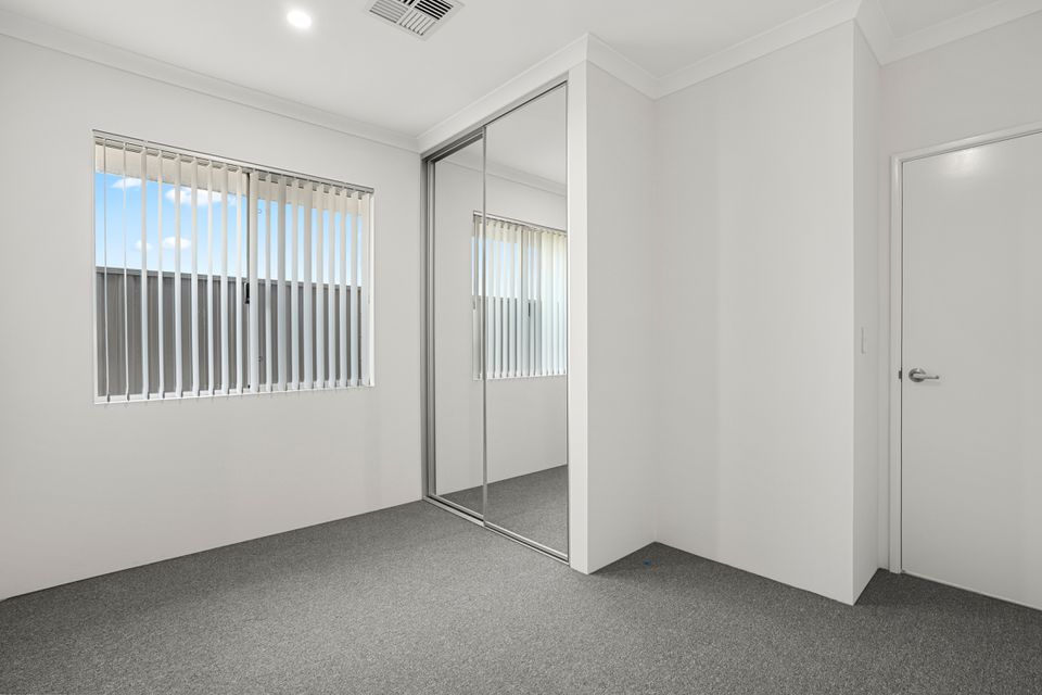 4 Lustre Rd, Baldivis