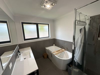 2 / 9 Livingston Court, Warrnambool