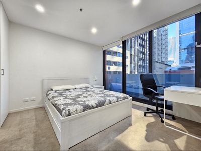 307 / 8 Sutherland Street, Melbourne