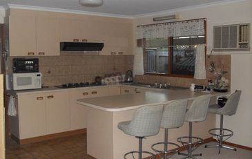 5  27-33 Beaconsfield Avenue, Beaconsfield