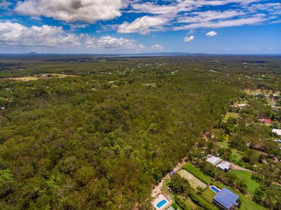260 Illoura Place, Cooroibah