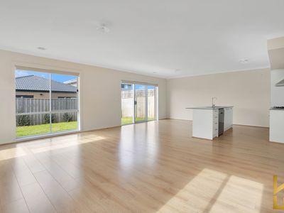 10 Lamaro Way, Wyndham Vale