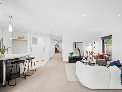 8 / 2-4 William Street, Murrumbeena