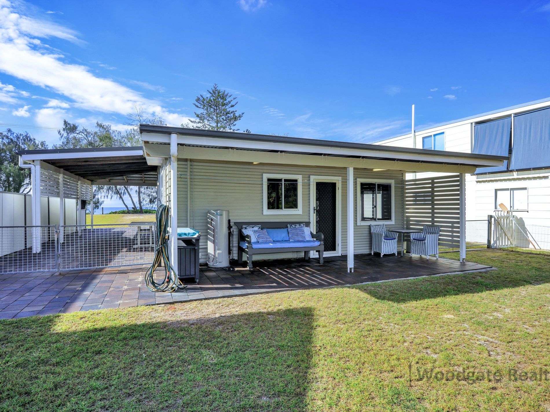 45 ESPLANADE, Woodgate