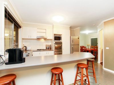 40 Eureka Crescent, Narre Warren South