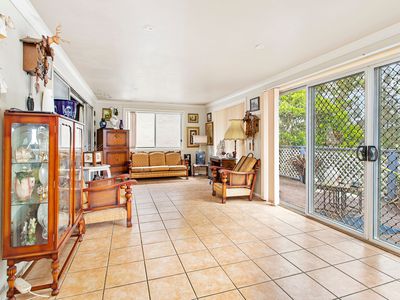 144 Lakeview Parade, Primbee