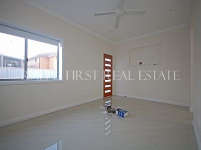 1 / 187A Wangee Road, Greenacre