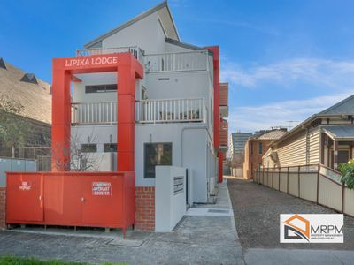 1 / 30 Pickett Street, Footscray