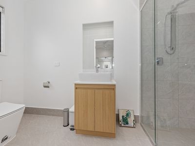 2 / 75 Primrose Parade, Wynnum West