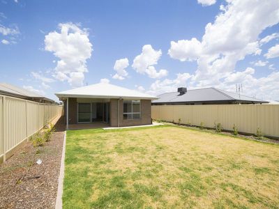 57A Keswick Parkway, Dubbo