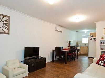 8 / 561 Canning Highway , Alfred Cove
