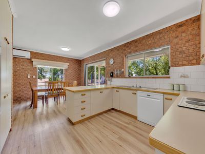 1047 Great Alpine Road, Tarrawingee