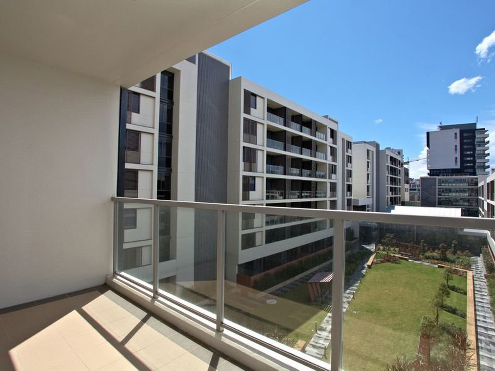 644 / 8 Ascot Avenue, Zetland