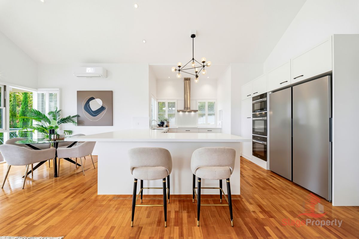 10 Cliff Road, Claremont