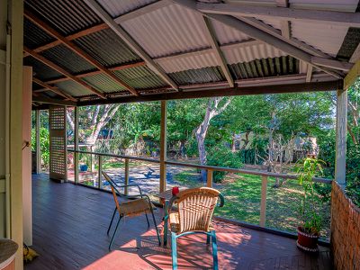 46 PULGUL STREET, Urangan