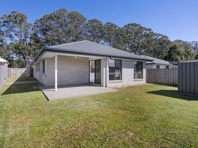 230 Todds Road, Lawnton