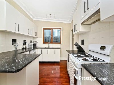 8 Realm St, Arncliffe