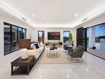 33 Kingfisher Crescent, Palmview