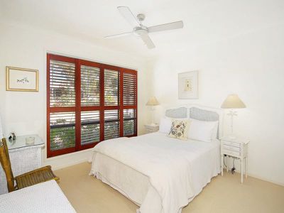 2 Tingara Court, Tewantin
