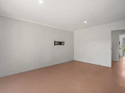 6 Parwanoff Street, Mansfield