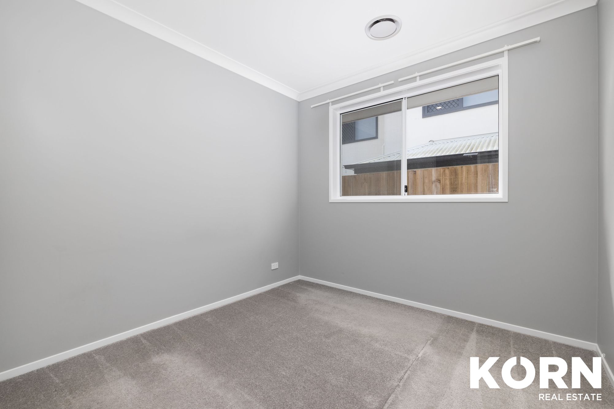 22 Tanzanite Street, Pallara