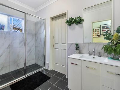 14 Landsborough Street, Bakewell
