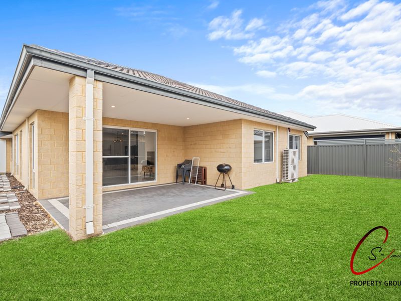 11 Magos Way, Aveley