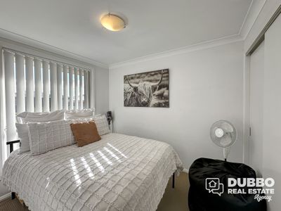 18B Ellenborough Avenue, Dubbo