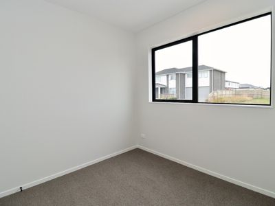 1 Ngakau Road, Drury
